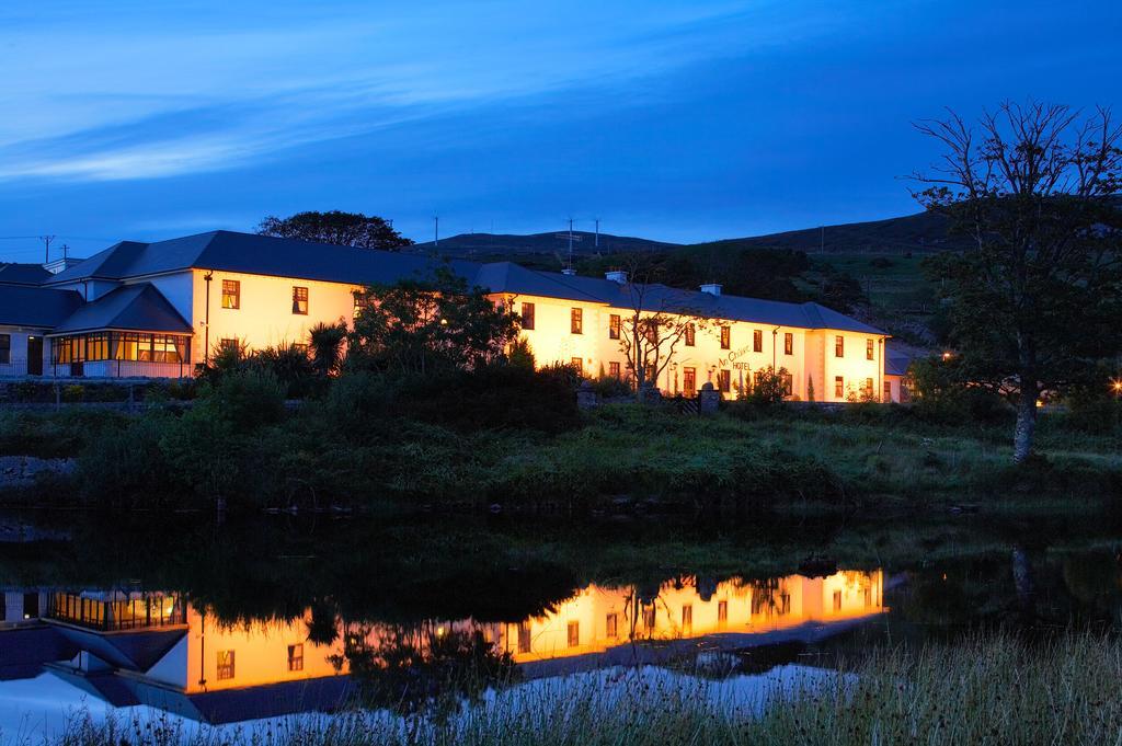 An Chuirt Hotel, Gweedore, Donegal Extérieur photo