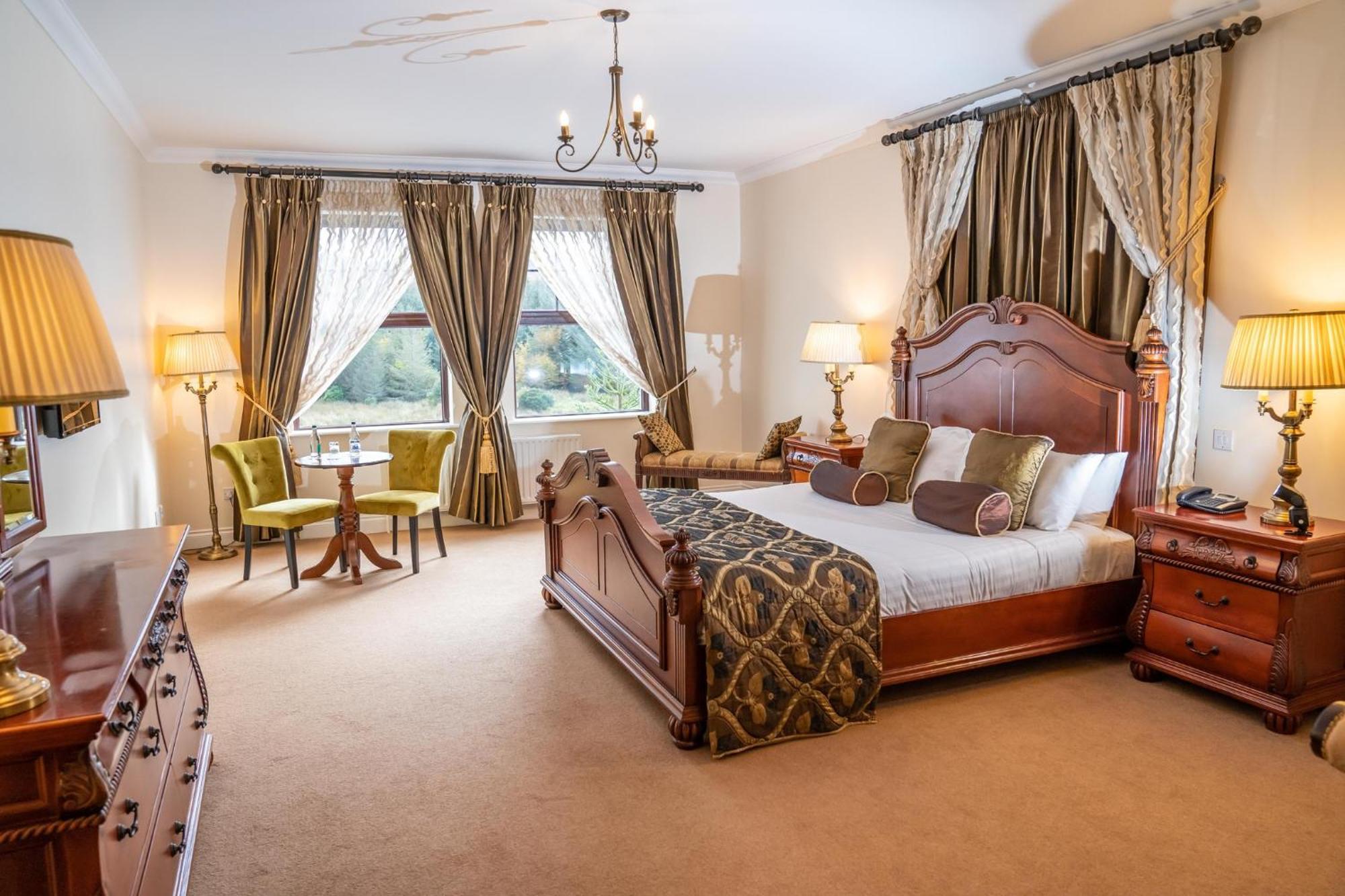 An Chuirt Hotel, Gweedore, Donegal Extérieur photo