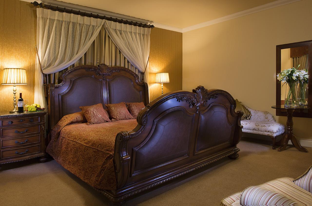 An Chuirt Hotel, Gweedore, Donegal Extérieur photo