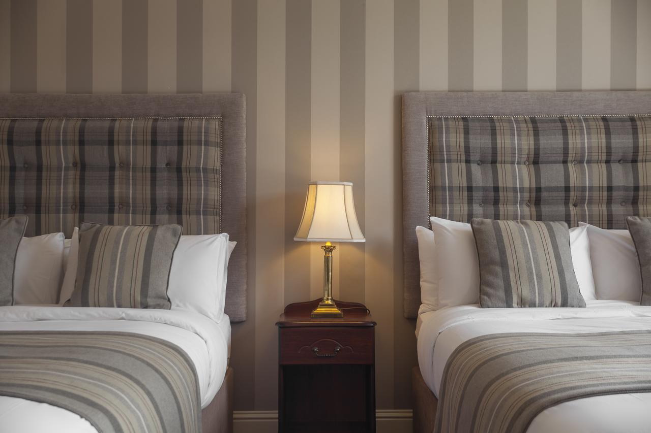 An Chuirt Hotel, Gweedore, Donegal Extérieur photo