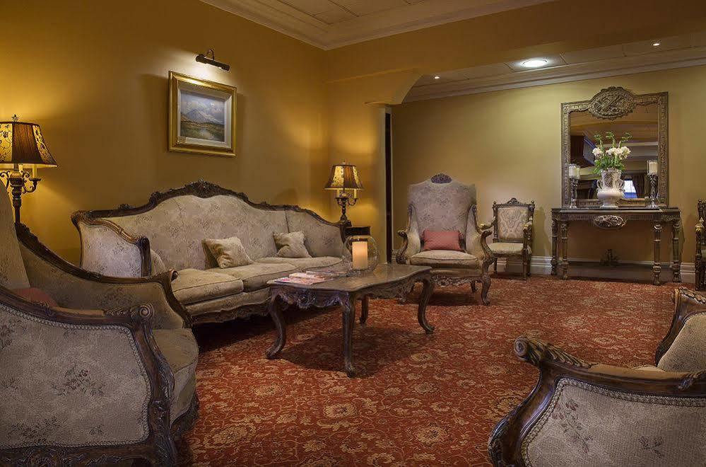 An Chuirt Hotel, Gweedore, Donegal Extérieur photo